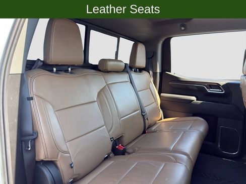 Used 2024 Chevrolet Silverado 1500 RST w/ Convenience Package II AWD/4WD image 18