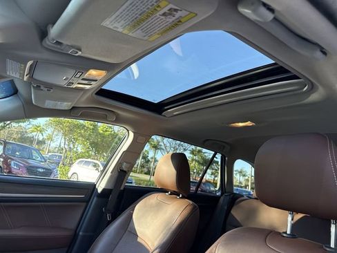 Used 2018 Subaru Outback 2.5i Touring image 22