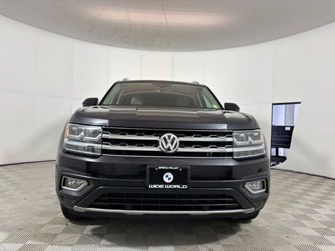 Used 2018 Volkswagen Atlas SEL AWD/4WD image 2