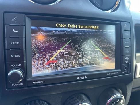 Used 2017 Jeep Compass High Altitude image 17