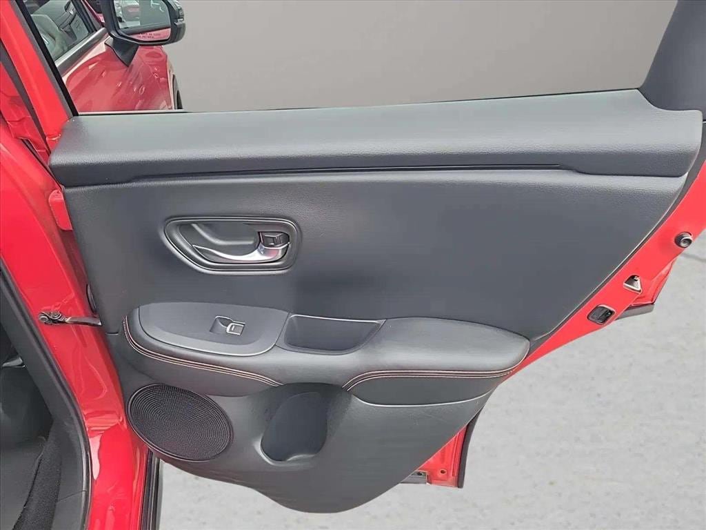 Used 2025 Honda HR-V Sport image 23