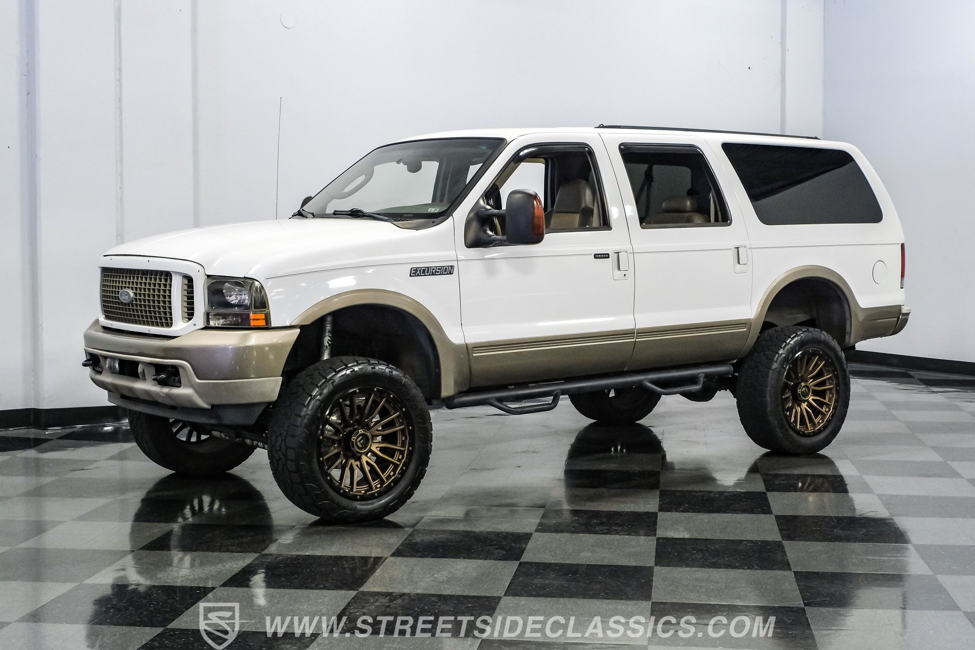 Used 2004 Ford Excursion Eddie Bauer AWD/4WD image 6