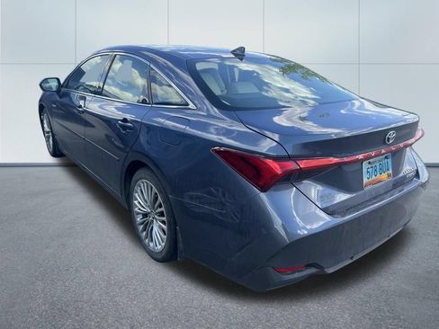 Used 2020 Toyota Avalon Limited w/ All Weather Liner Package FWD image 6