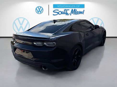 Used 2022 Chevrolet Camaro LT w/ RS Package image 7