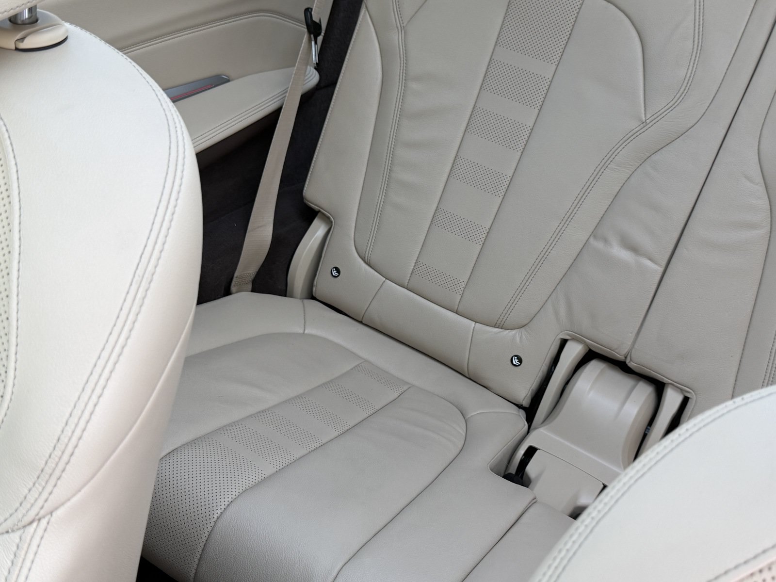 Used 2019 BMW X7 xDrive40i w/ Luxury Seating Package AWD/4WD image 32