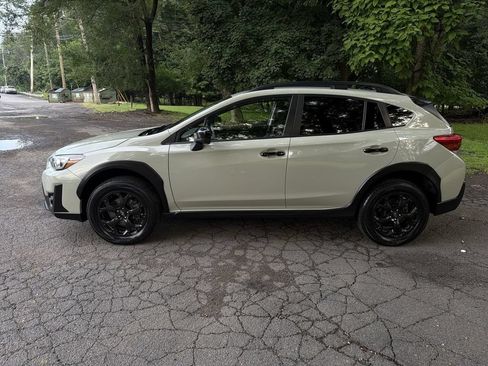 Certified 2023 Subaru Crosstrek 2.0i Premium w/ Special Edition AWD/4WD image 5