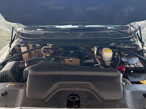 Used 2022 RAM 3500 Tradesman w/ Chrome Appearance Group image 42