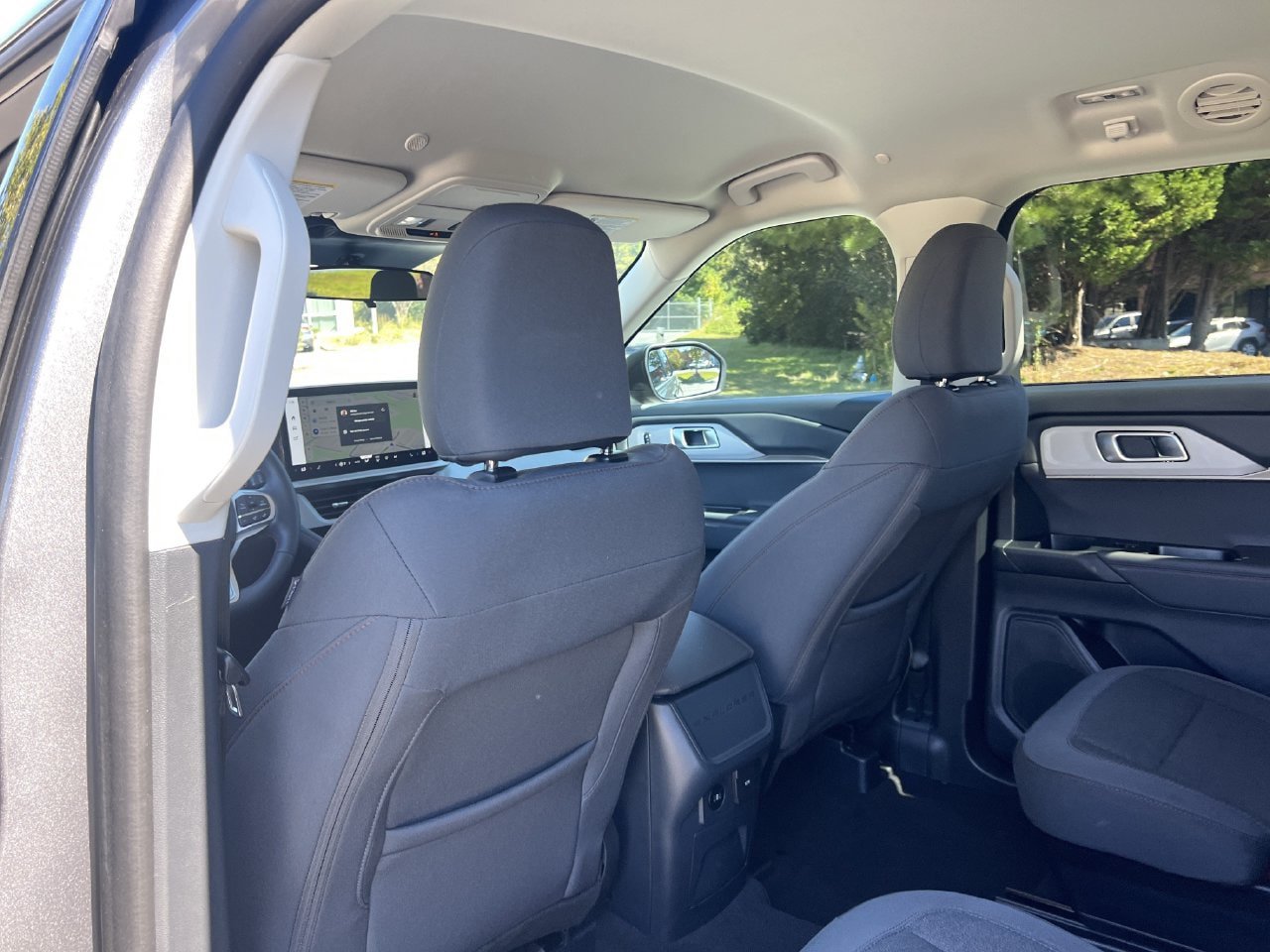 New 2026 Ford Explorer Active RWD image 16
