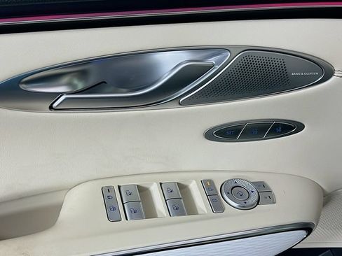 New 2026 Genesis GV70 2.5T Advanced AWD/4WD image 20