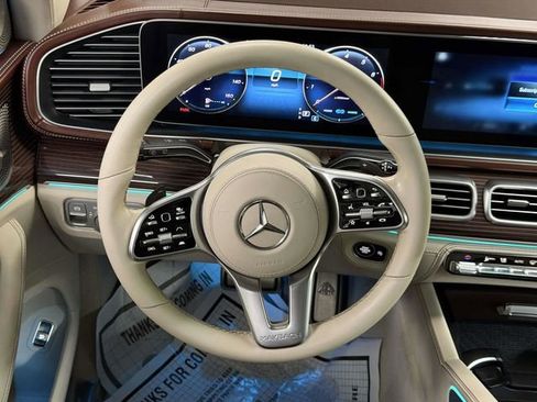 Certified 2023 Mercedes-Benz Maybach GLS 600 4MATIC image 22