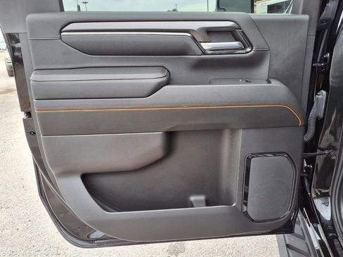 Used 2024 GMC Sierra 2500 AT4 w/ AT4 Premium Plus Package image 22