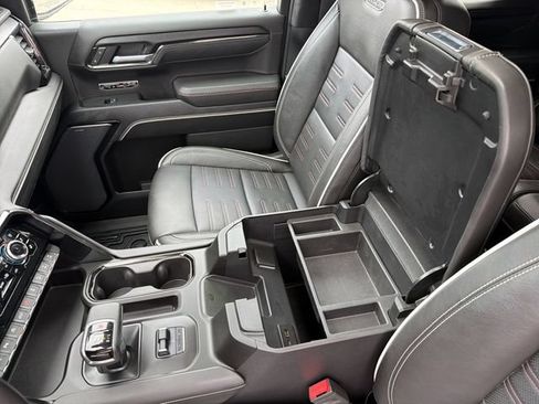 Used 2023 GMC Sierra 1500 AT4X AWD/4WD image 24