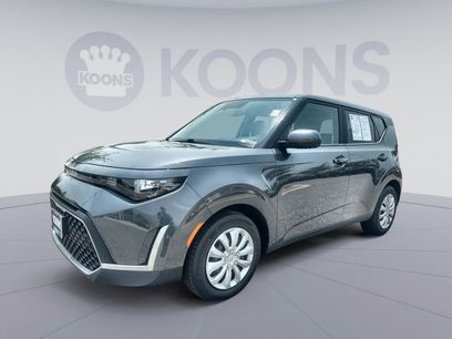 Used 2023 Kia Soul LX