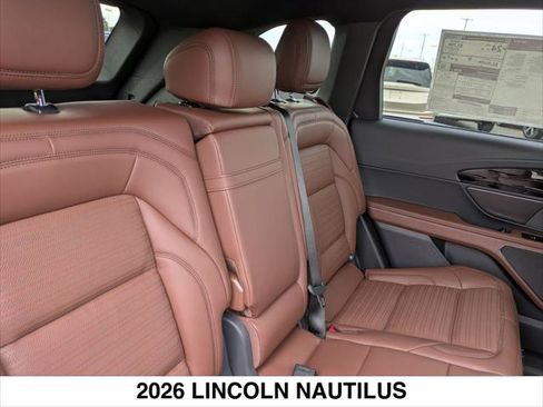 New 2026 Lincoln Nautilus Reserve w/ Jet Appearance Package image 13