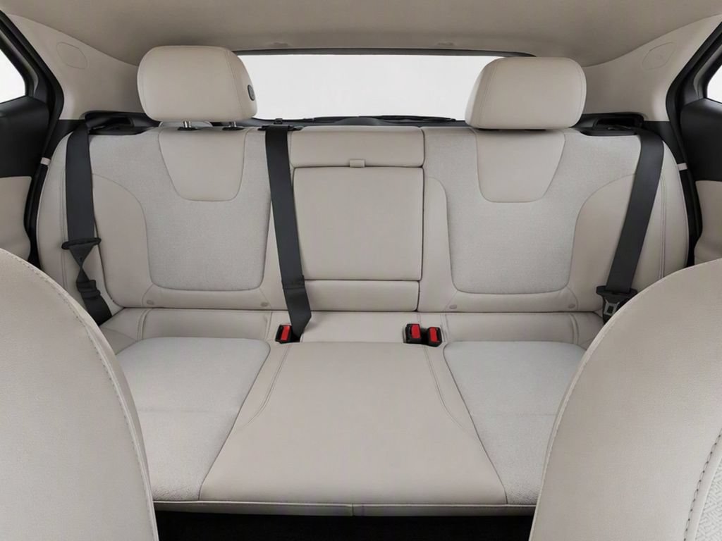 Certified 2026 Buick Encore GX Preferred w/ Advanced Technology Package FWD image 33