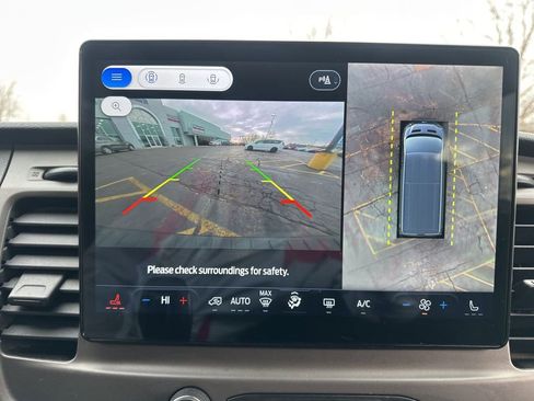 Used 2022 Ford Transit 350 XLT image 46