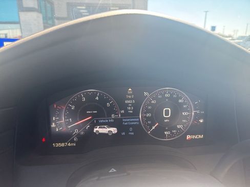 Used 2015 Cadillac Escalade ESV Luxury image 10