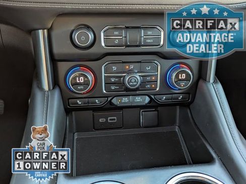 Used 2022 Chevrolet Tahoe LT w/ LT Signature Plus Package image 12