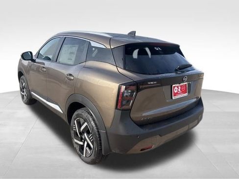 New 2026 Nissan Kicks SV w/ SV Premium Package FWD image 4