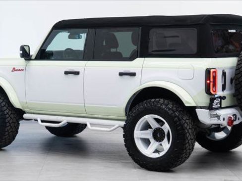 Used 2025 Ford Bronco Badlands AWD/4WD image 11