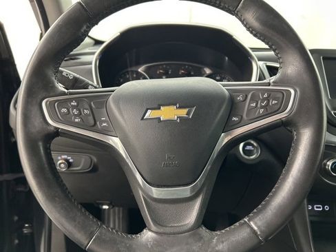 Used 2022 Chevrolet Equinox LT image 8