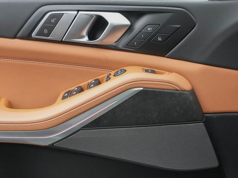 Used 2024 BMW X5 xDrive40i image 15