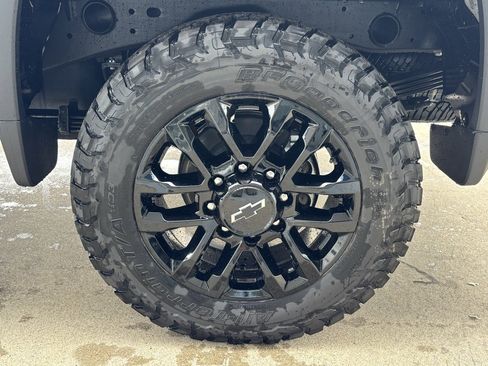 New 2026 Chevrolet Silverado 2500 LT w/ Trail Boss Package image 5