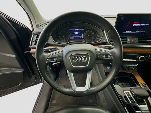 Used 2023 Audi Q5 2.0T Premium w/ Convenience Package AWD/4WD image 18
