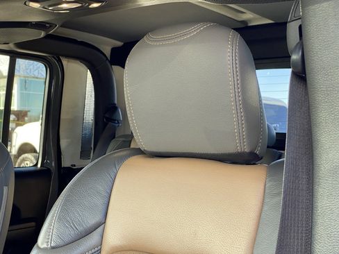 Used 2021 Jeep Gladiator Sport image 23