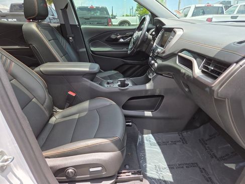 Used 2022 GMC Terrain AT4 w/ Infotainment Package II AWD/4WD image 15