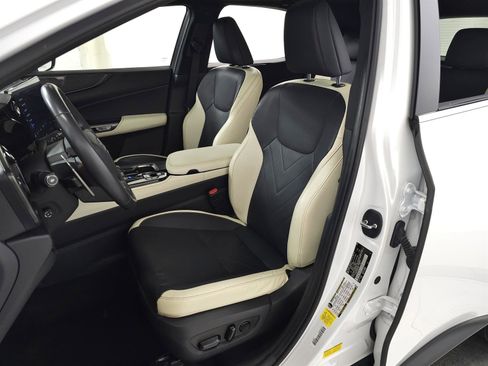 Certified 2022 Lexus NX 350h Luxury image 16