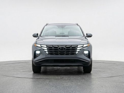 Used 2025 Hyundai Tucson SEL AWD/4WD image 2