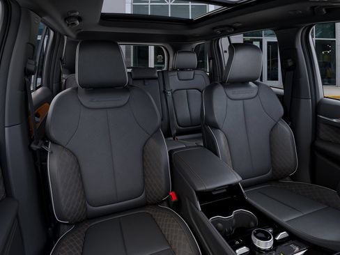 New 2026 Jeep Grand Cherokee Summit w/ Obsidian Package AWD/4WD image 16