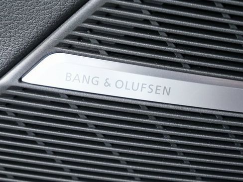 New 2026 Audi Q8 Prestige image 7