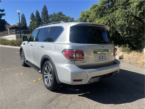 Used 2019 Nissan Armada SL w/ Premium Package AWD/4WD image 5