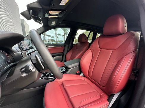 Used 2024 BMW X3 M40i w/ Premium Package image 5