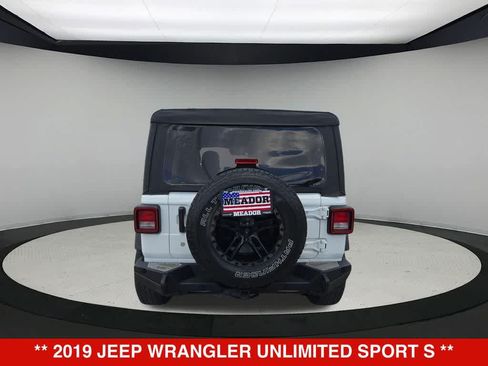 Used 2019 Jeep Wrangler Unlimited Sport S AWD/4WD image 5