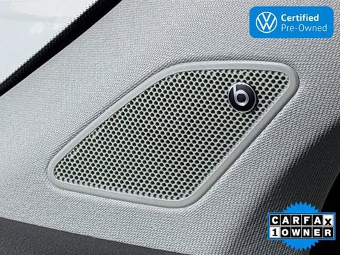 Certified 2023 Volkswagen Taos SEL AWD/4WD image 18