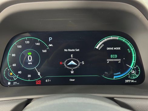 Used 2022 Hyundai Sonata Limited w/ Cargo Package image 18