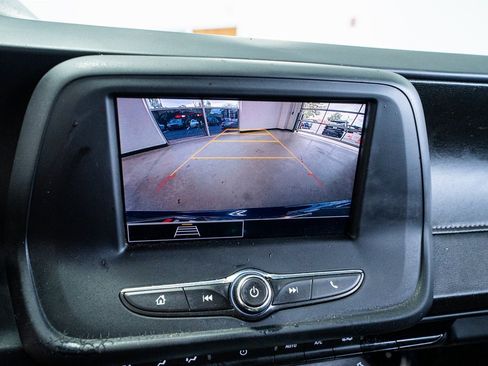 Used 2022 Chevrolet Camaro LT image 44