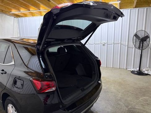 Used 2022 Chevrolet Equinox LT image 11