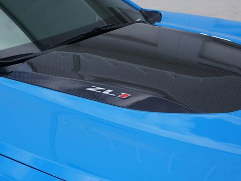 Used 2022 Chevrolet Camaro ZL1 image 19