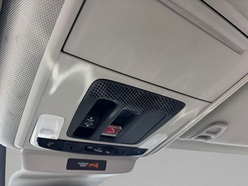 Certified 2023 Honda Accord EX image 22