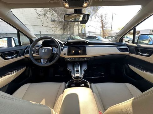 Used 2019 Honda Clarity Touring image 9