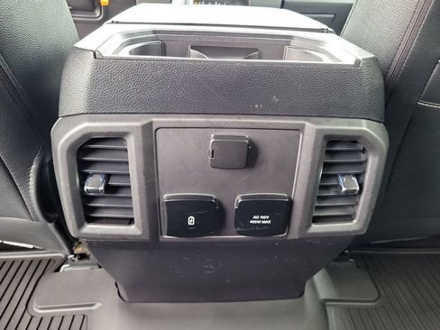 Used 2018 Ford F150 XLT w/ Equipment Group 302A Luxury RWD image 21