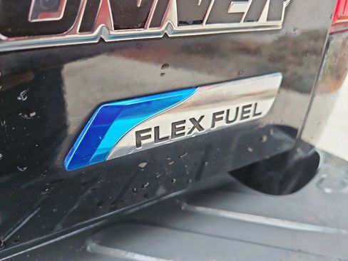 Used 2019 Nissan Frontier Desert Runner image 24