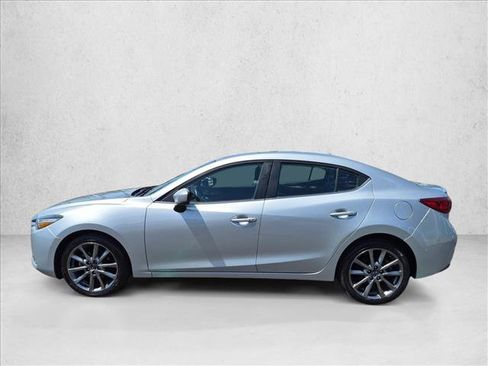 Used 2018 MAZDA MAZDA3 Touring FWD image 9