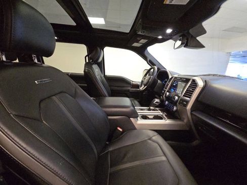 Used 2016 Ford F150 Platinum w/ Equipment Group 701A Luxury image 12