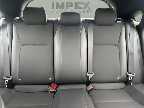 Used 2024 Honda Civic Sport image 10
