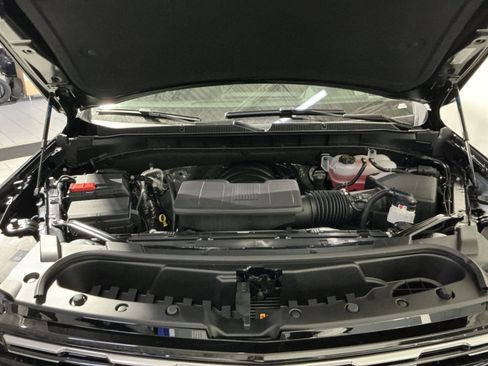 New 2026 Chevrolet Suburban High Country image 36